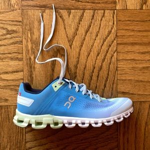 On Running Cloudflow Running Shoes, women’s 7